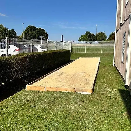 Fasthotel Hotel Jaux