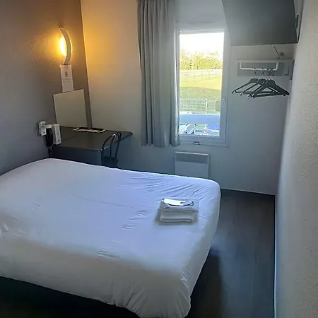Fasthotel Hotel *